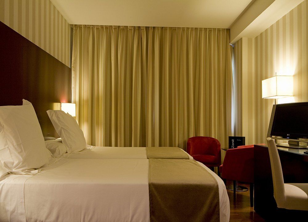 Zenit Barcelona Hotel Room photo
